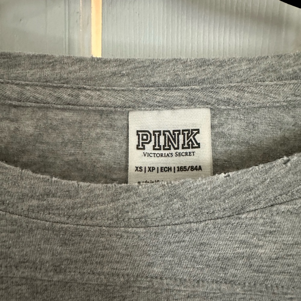 PINK Victoria's Secret Gray Long Sleeve Tee
